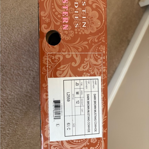 Justin Boots Dark Brown Mustang Cowboy Boots - Picture 5 of 5